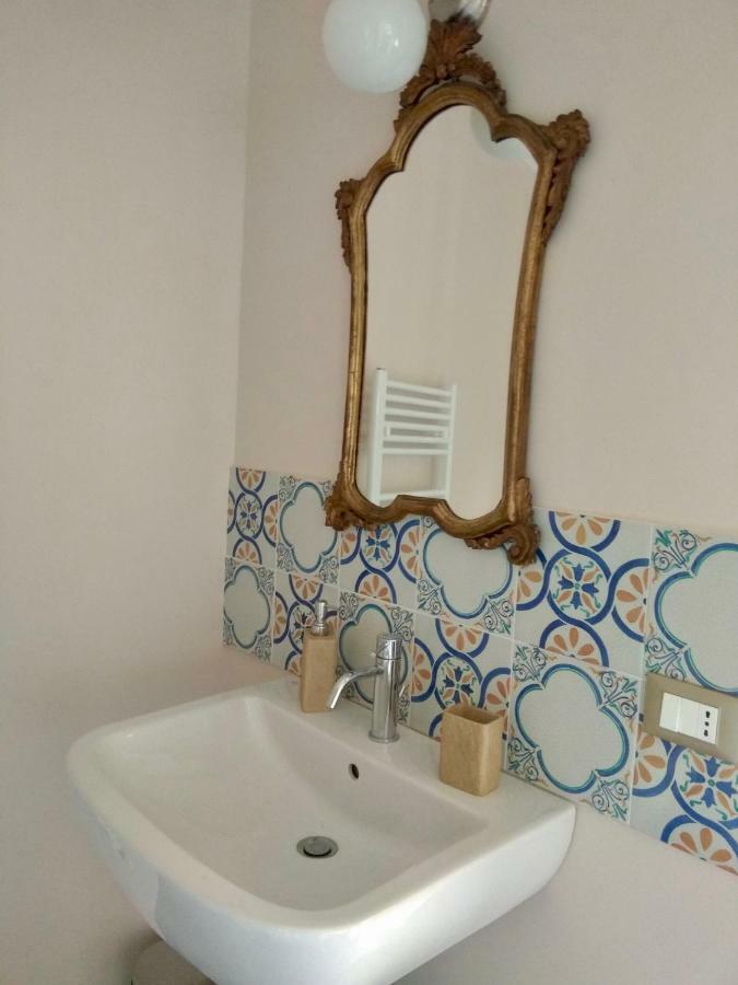 Balate Dimora In Centro Hotel Рагуза Екстериор снимка